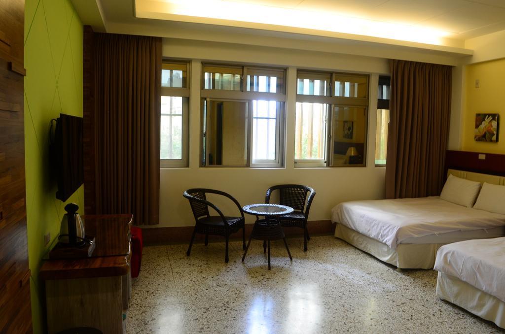 Jia Yuan Homestay Kota Tua Kota Tua Hengchun Bagian luar foto